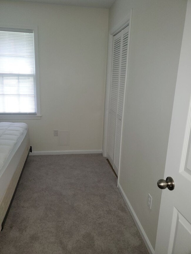 Building Photo - 4591 Garwood Dr
