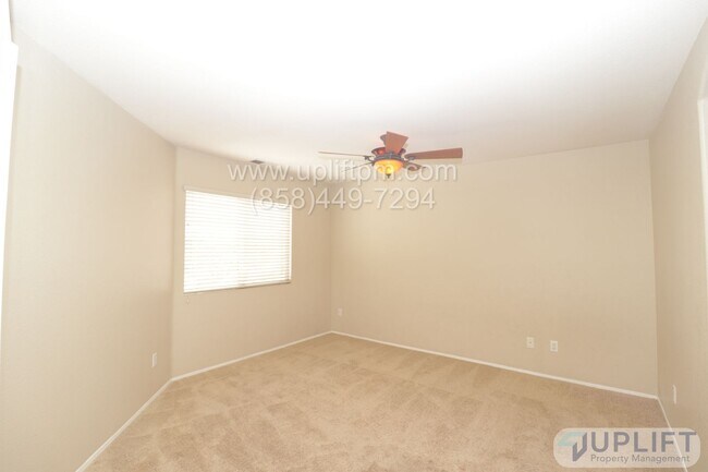 Building Photo - 3 Bed, 2.5 Bath Condo in Cornerstone Scrip...