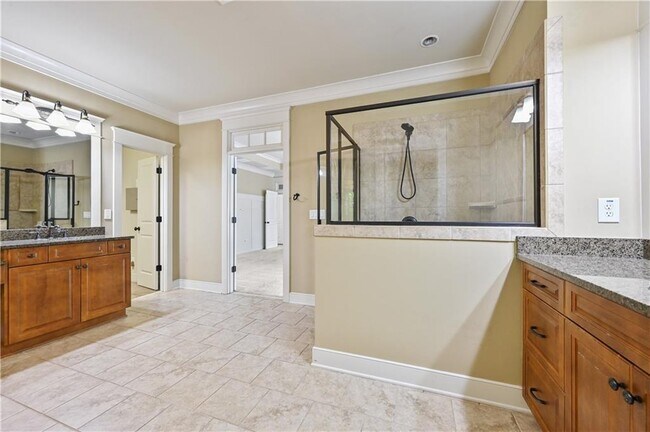 Building Photo - 4522 Gateway Ct