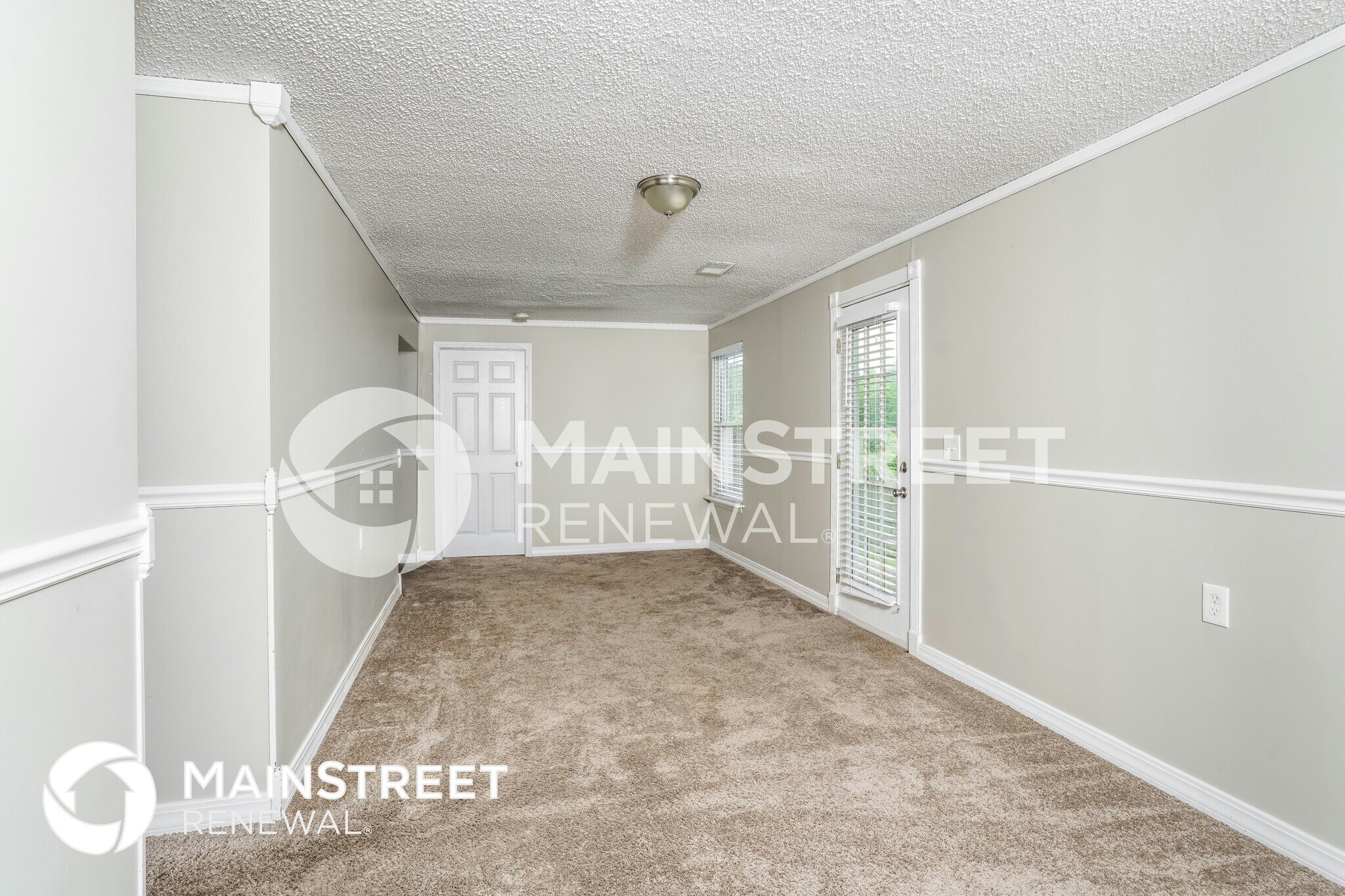 Building Photo - 7001 Matthews Rd