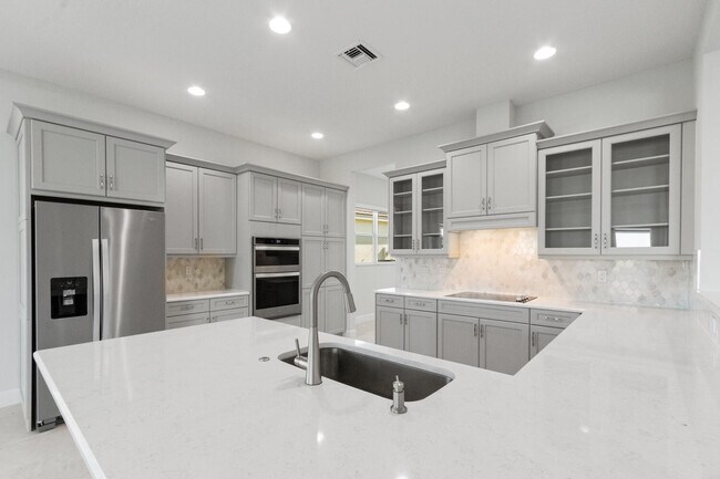 Building Photo - 5579 Liberty Ln