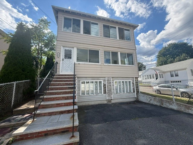 Building Photo - 416 Baker St