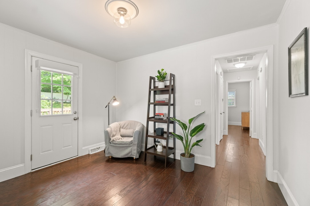 Building Photo - 1825 Windham Pl