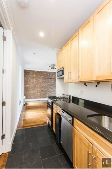 Building Photo - East 100th Street