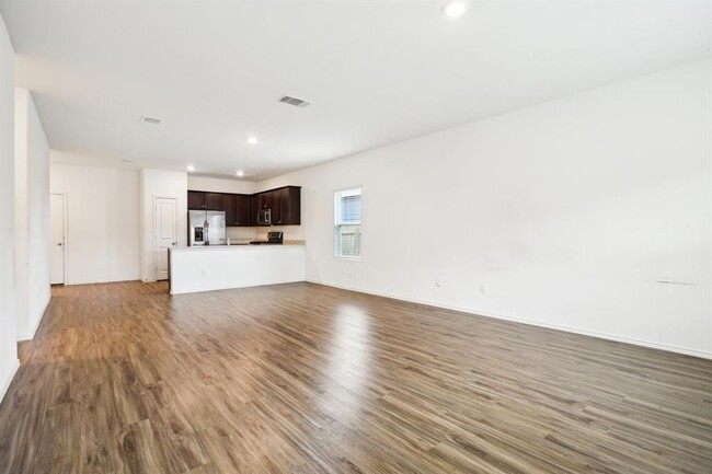 Building Photo - 13612 Buckalew St