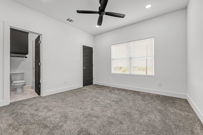 Building Photo - 3013 Alpha Wolf Ct