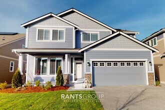 Building Photo - Beautiful Newer Construction!  Easy I5 access & JBLM Commute!