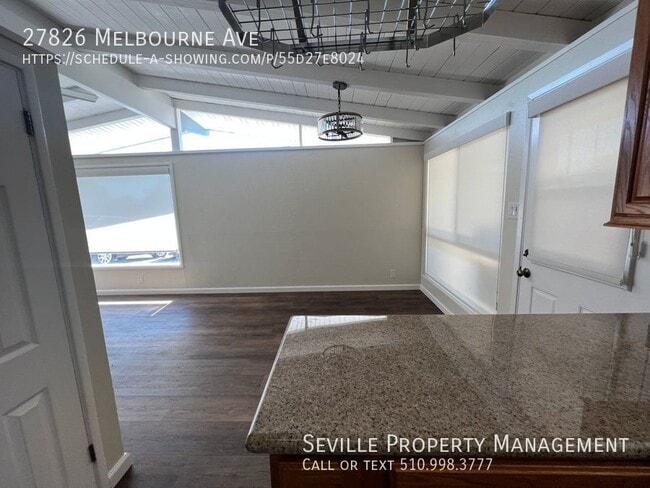 Building Photo - WELCOME HOME! Recently updated Home with 3...