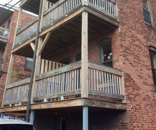 Building Photo - 44 Orkney Rd