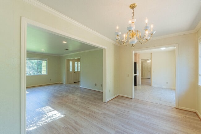 Building Photo - 17967 Berta Canyon Rd