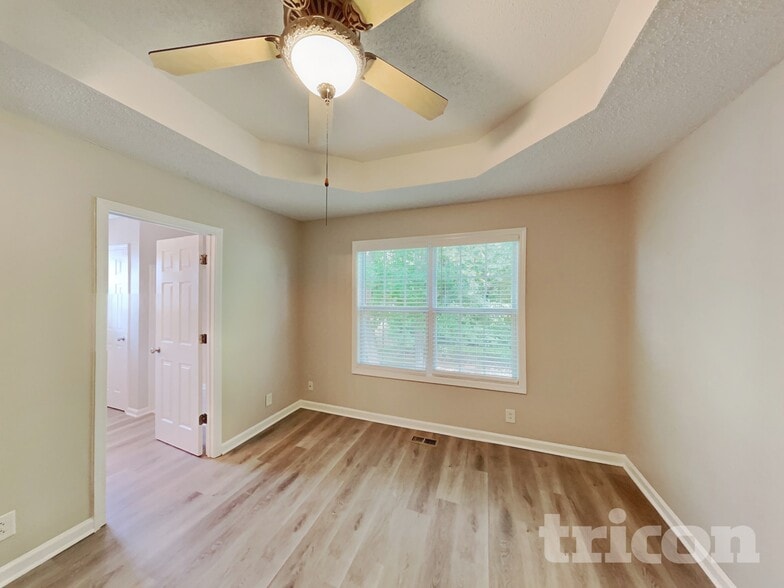 Building Photo - 1379 Scrub Oak Drive