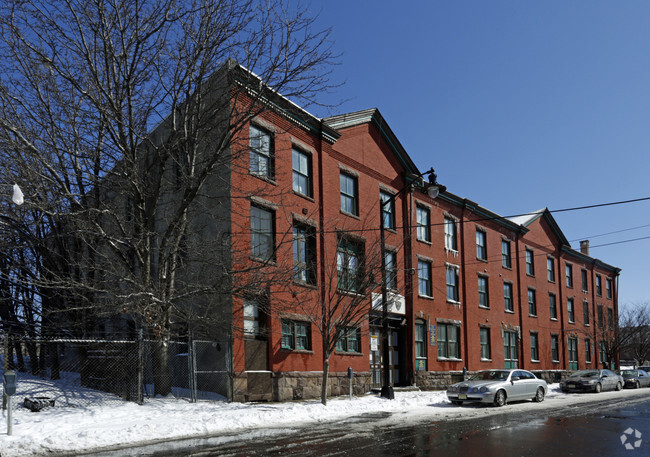 Primary Photo - Stockton Arms Apartments