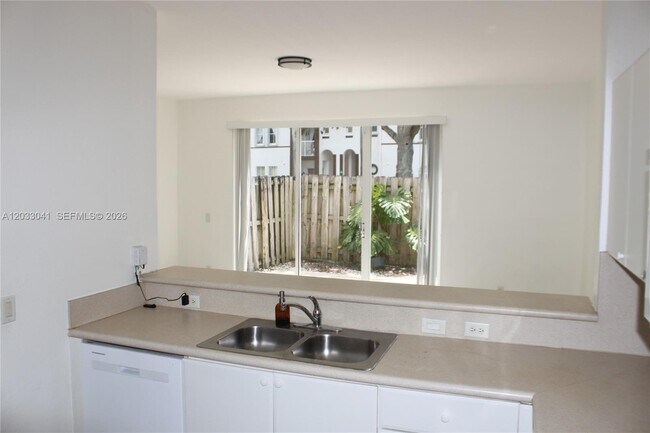 Building Photo - 4284 SW 157th Ave