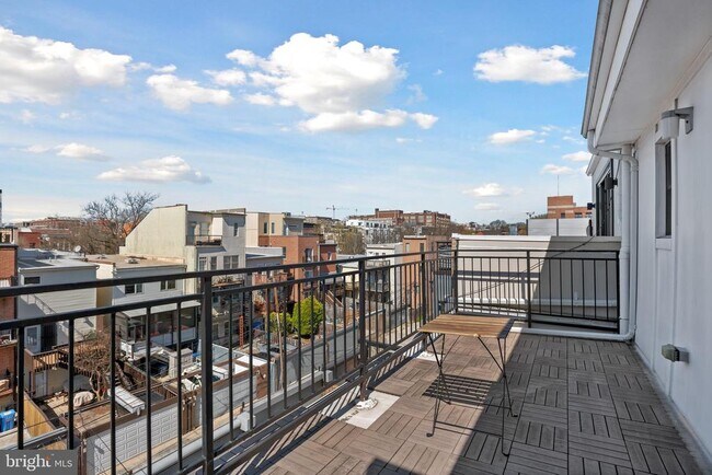 Building Photo - 2108 10th St NW