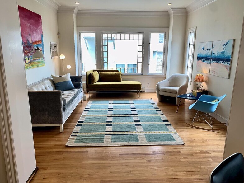 Primary Photo - 1224 Sacramento St