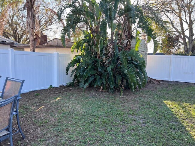 Building Photo - 15204 Monet Dr