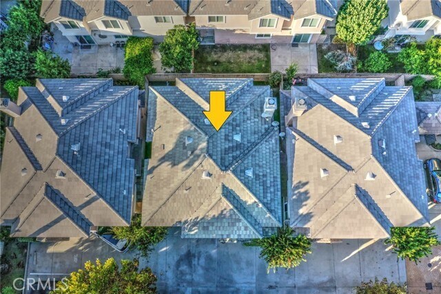 Building Photo - 529 S 5th Ave