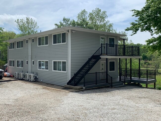 Building Photo - 9271 Mallard Dr