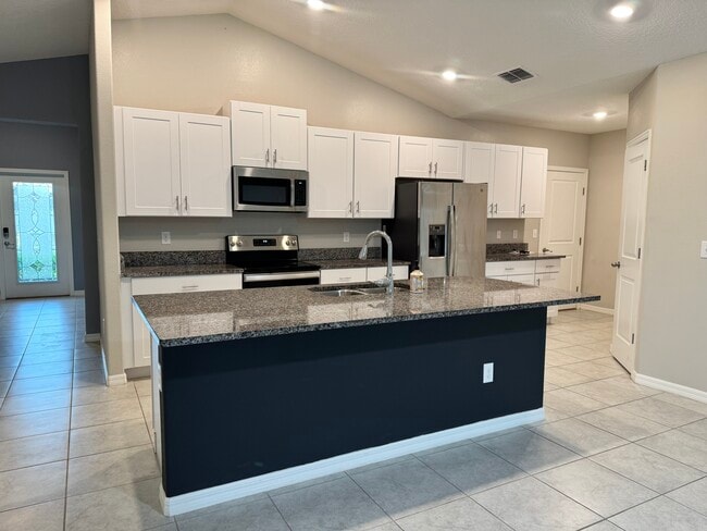 Building Photo - 5505 Olano St