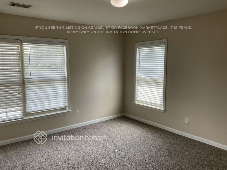 Building Photo - 6324 Stonelake Dr SW
