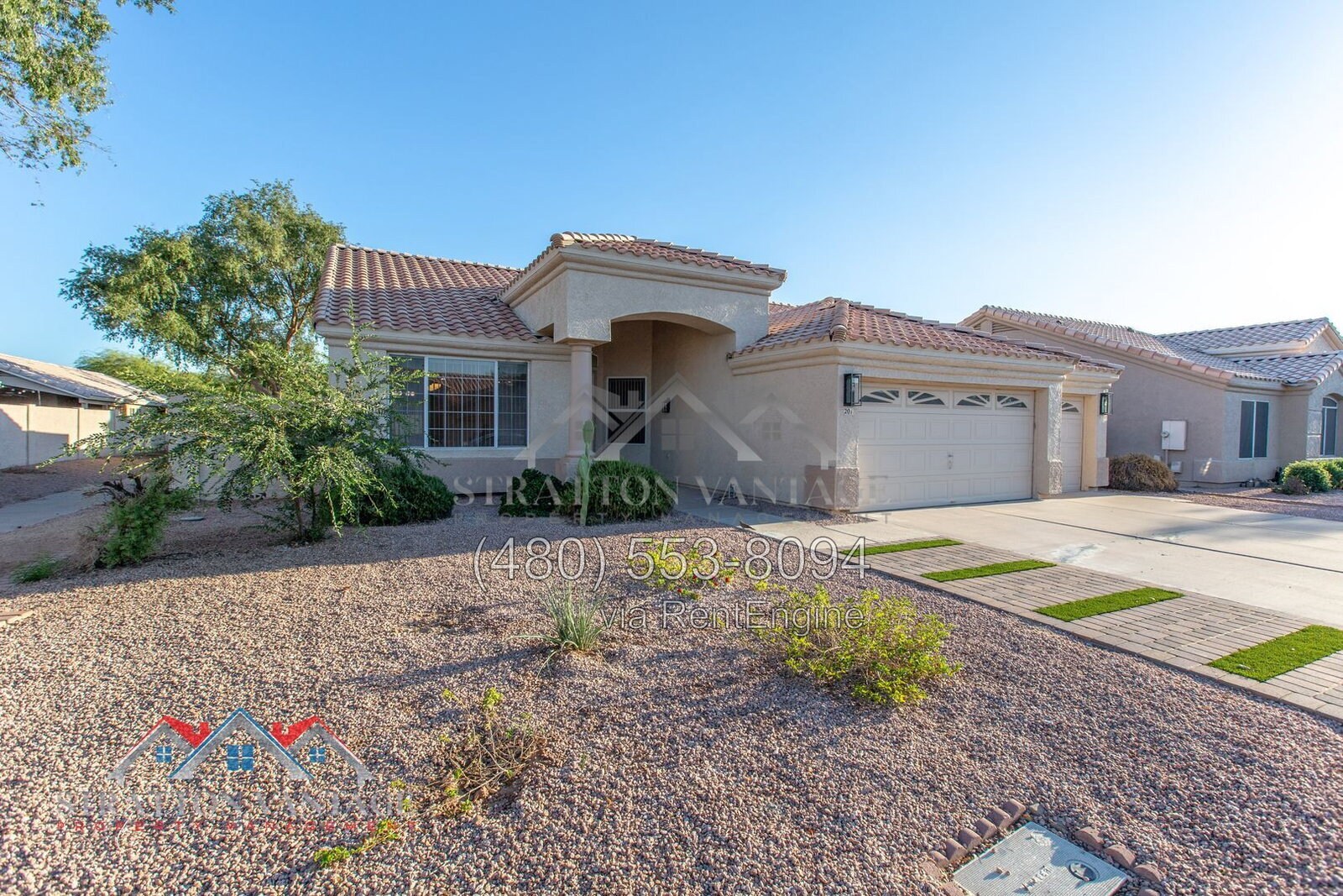 Building Photo - 201 W Smoke Tree Rd