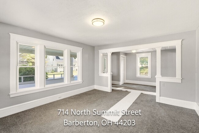 Building Photo - Three bedroom two bathroom home for rent