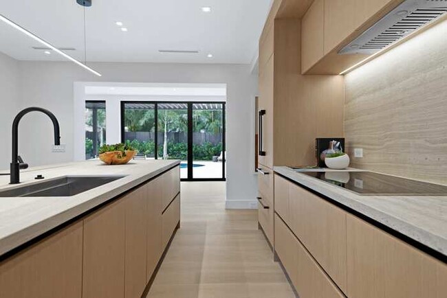 Building Photo - Casa Del Cielo- Pool, Design and Privacy