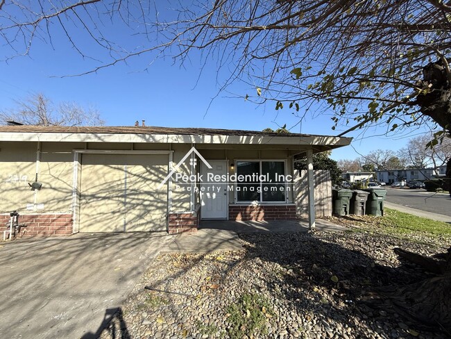 Building Photo - Very Nice 2bd/1ba Rancho Cordova Duplex