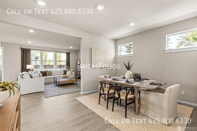 Building Photo - Ideally located near I-5, JBLM, shopping centers, top-rated schools, and outdoor recreation.