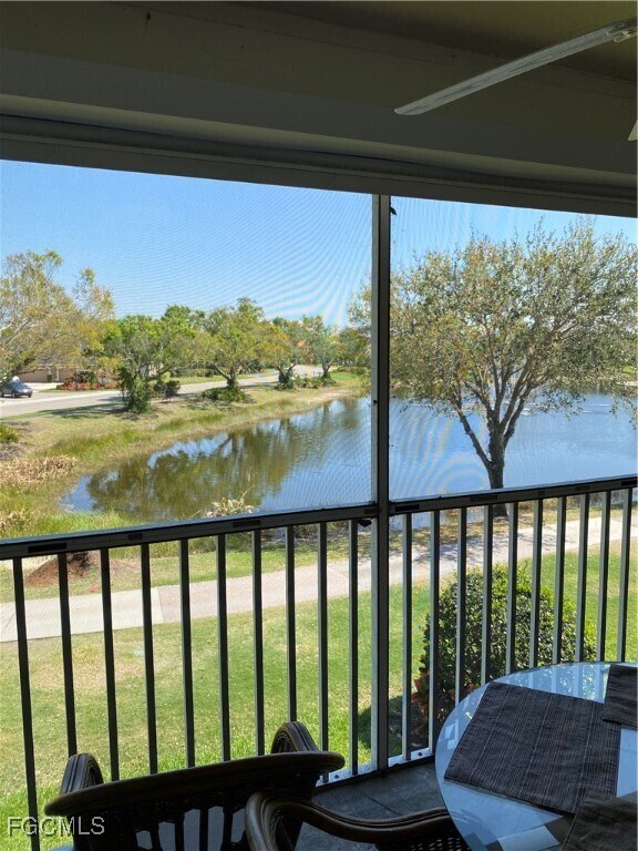 Primary Photo - 14261 Hickory Links Ct