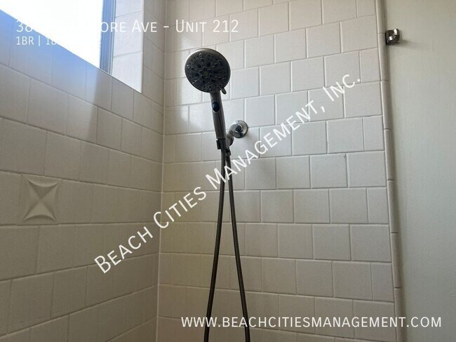 Building Photo - 383 Bay Shore Ave