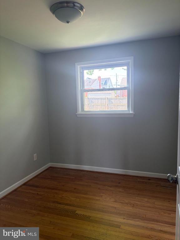 Building Photo - 6408 Winnepeg Rd