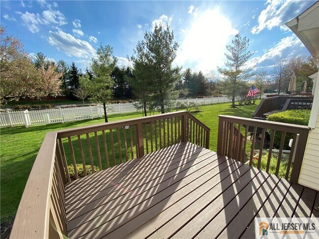 Building Photo - 173 Salem Rd