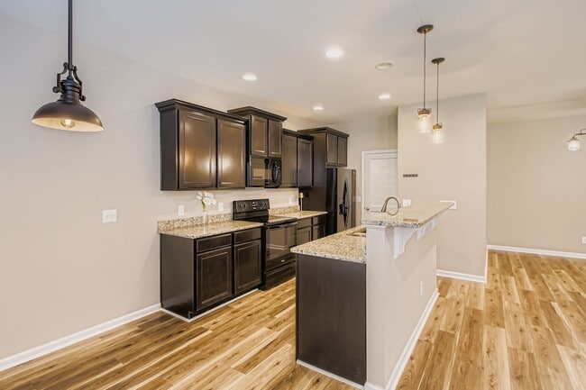 Building Photo - 2520 River Trail Dr