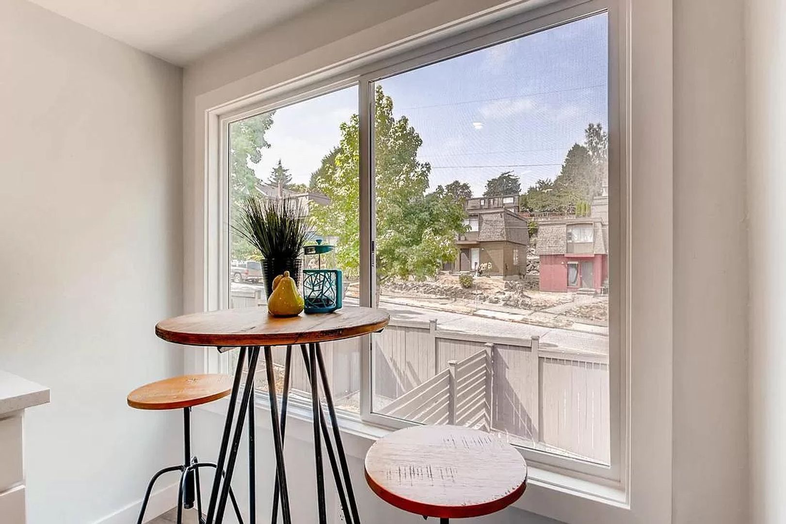 Building Photo - MLK Duplex