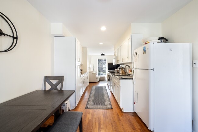 Building Photo - 10238 Arizona Cir