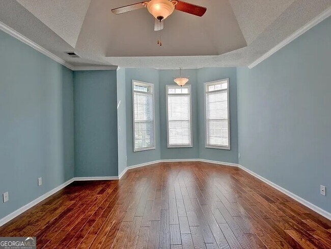 Building Photo - 410 Persimmon Dr
