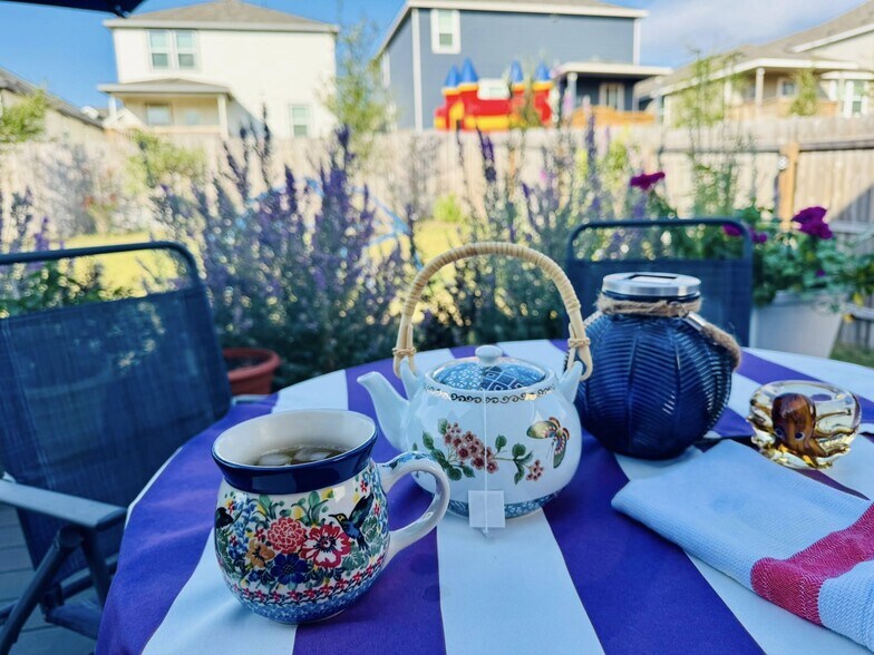 Building Photo - 5035 Bay Breeze