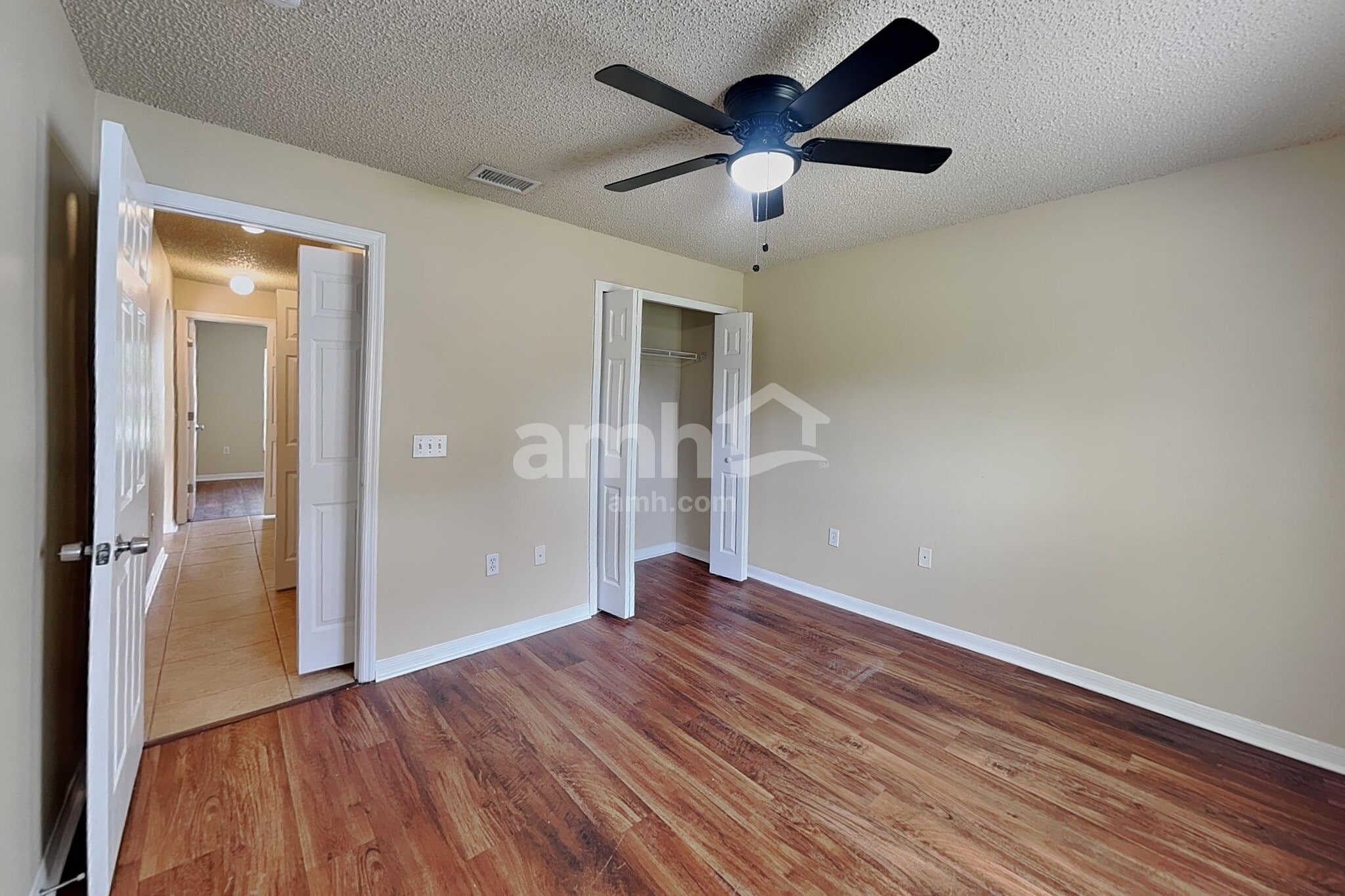 Building Photo - 224 Sawyerwood Pl