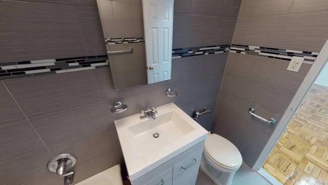 Building Photo - 1360 Ocean Pkwy