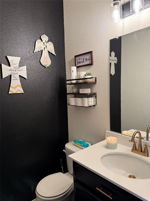 Building Photo - 204 Eli Whitney Way