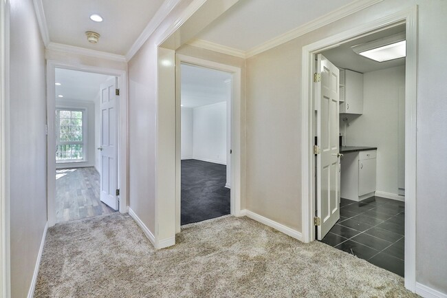 Building Photo - MOVE-IN READY, Bell Canyon 4BR w/views + o...