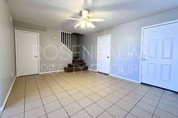 Building Photo - 15547 S Moon Valley Rd