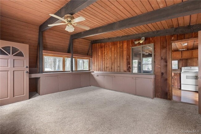 Building Photo - 296 Pine Hill Rd