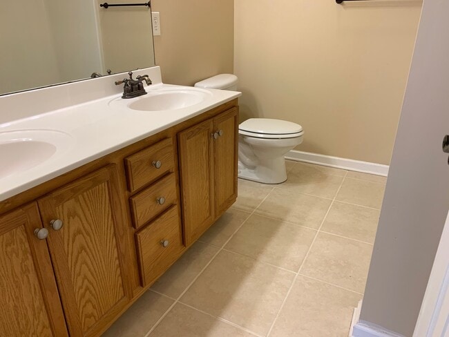 Building Photo - For Rent: Beautiful 3BR/2BA Home in Graham...