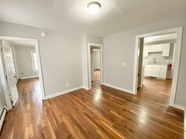 Building Photo - 89 Pitkin St