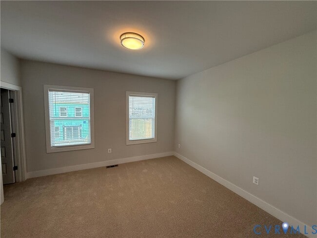 Building Photo - 10137 Blue Wing Ln