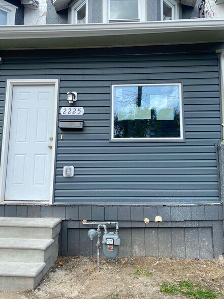 Primary Photo - 2225 Jessup St