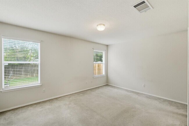 Building Photo - 3807 Haleys Way