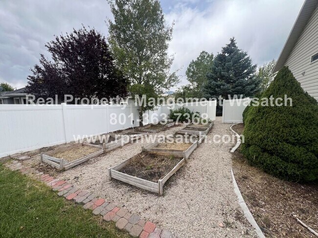 Building Photo - 7455 S 4950 W